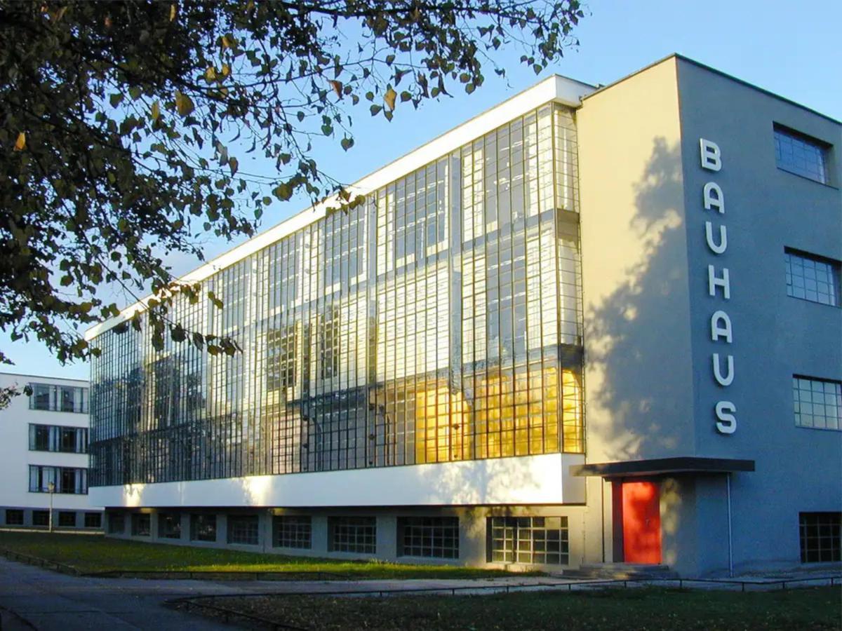 Appartement Wohlfuehlen In Der Bauhausstadt Dessau Mit Netflix Extérieur photo